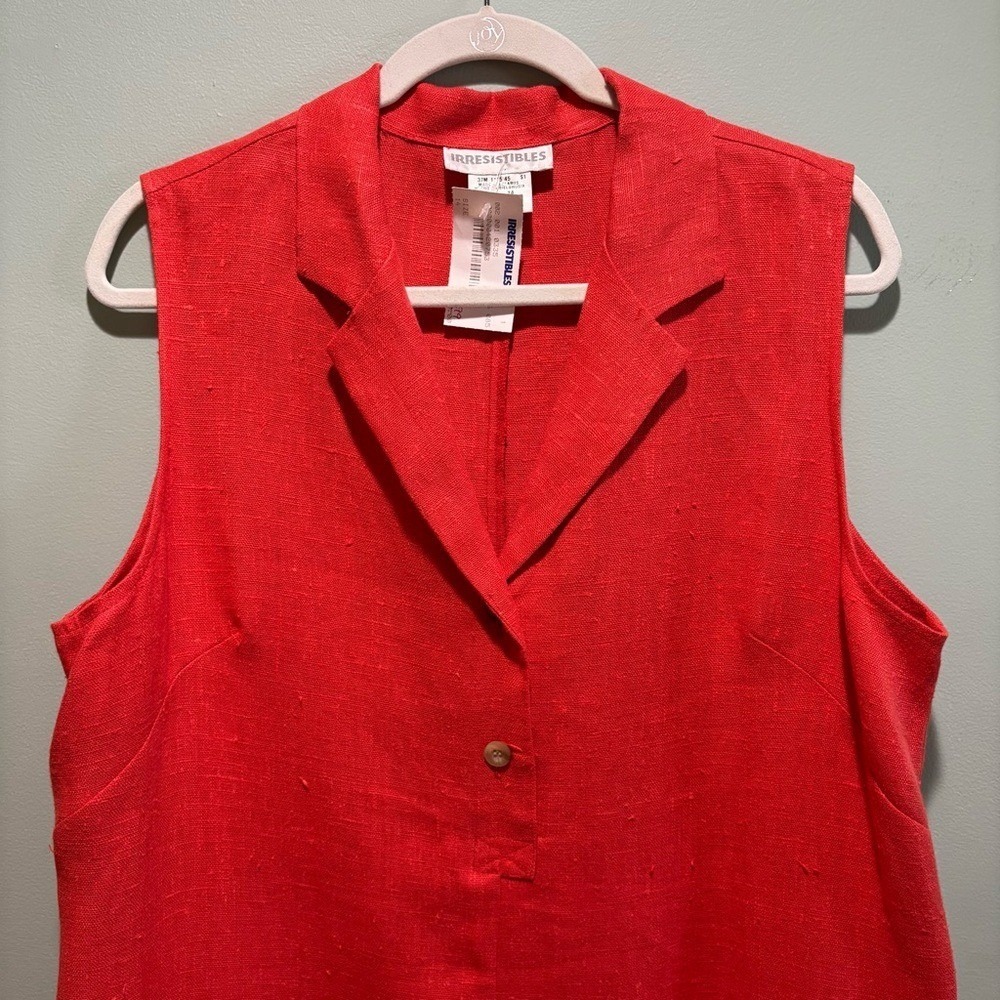 Sleeveless Red Linen Shift Dress - Classic Collared Design - Picture 2 of 10